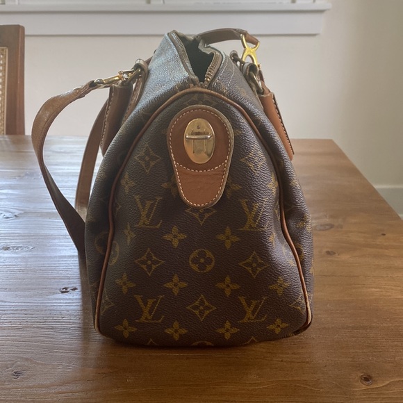 Vintage Louis Vuitton crossbody- authentic - Picture 3 of 8